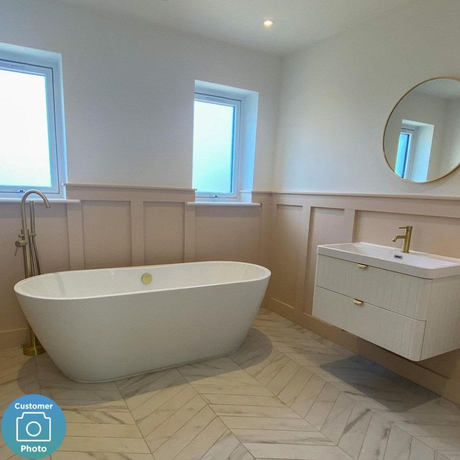 800mm White Wall Hung Vanity Unit with Basin and Brass Handles - Empire - Image 3